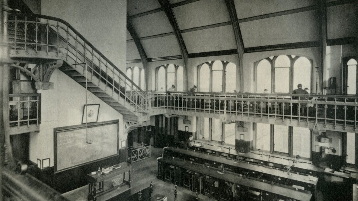 Old image inside the former Zoological Department.
